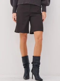 Dame NÜ Denmark Shorts>Amalie Shorts