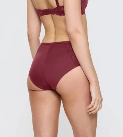 Dame Triumph Trusser>Amourette Charm T Maxi02