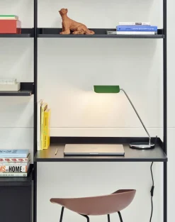 New Apex Desk Lamp-Emerald green Bordlamper