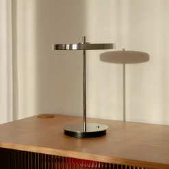 Asteria Move Monochrome-UMAGE