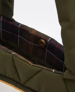 Dame Barbour Shoppere><noscript><img width=