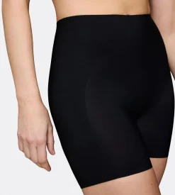 BMU Illusion Curve HW Short-Triumph Hot