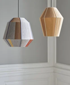 Bonbon Shade 500-Hay Hot