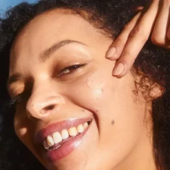 Online British Summertime Glow SPF 30 Solpleje