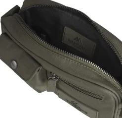 DarlaMBG S Cross. , Monochrome-Markberg