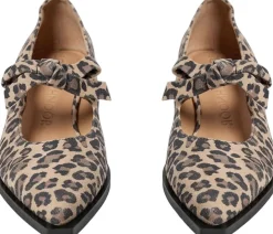 DINASW SHOE-Sofie Schnoor Hot