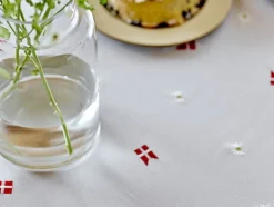 Södahl Tekstiler Til Borddækning>Dug 140 x 220 cm Tillykke