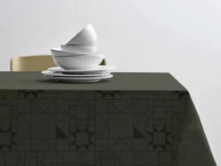 Södahl Tekstiler Til Borddækning>Dug 140x370 Star Damask Forest green