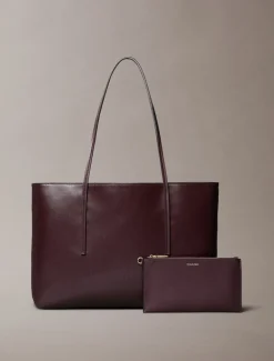 Dame Calvin Klein Skuldertasker>EMBLEM AOP TOTE W/ POUCH