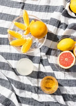 Emilie throw-Sagaform Online