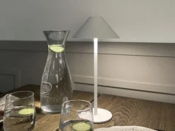 Online Era Tale Lamp Bordlamper|Trådløse Lamper