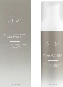 New FACIAL SUNSCREEN - A HINT OF TINT SPF 30 Solpleje