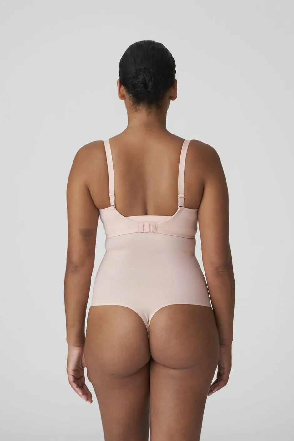 Figuras udglattende g-streng-PrimaDonna Online