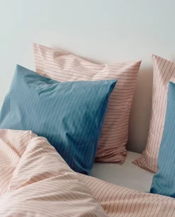 Sale Fineline Pillow Case-63 x 60-Blue Sengetøj & Lagner