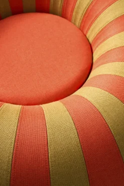 Studio About Møbler>FLOAT, SMALL, OCHRE/RED