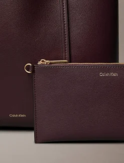 Best FOIL LOGO SMALL TOTE Dame Skuldertasker