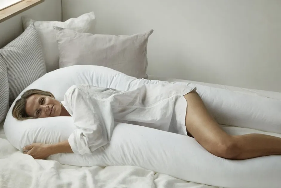 Børn Fossflakes Babyudstyr>U-Pillow, SR incl. White Jersey Cover