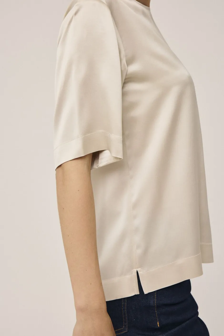 Dame Magasin du Nord Collection Bluser & Skjorter>Gia 2 Kortærmede bluse - 100% silke