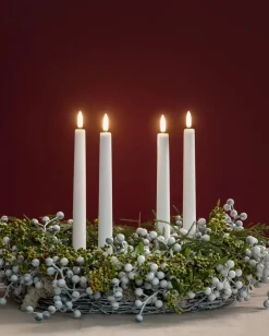 Uyuni Elektriske Julelys>Giftbox w. spike, remote, LED taper candle, Nordic White, sm