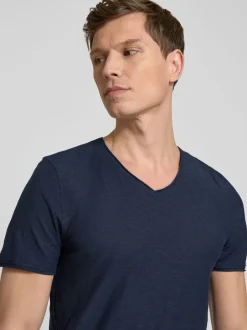 McNeal T-Shirts><noscript><img width=