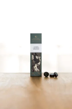 Karamel Kompagniet Karameller><noscript><img width=