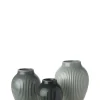 Knabstrup Keramik Vaser & Urtepotteskjulere>Knabstrup mini vase 3 Stk ripple mat misty green, celadon green, dark