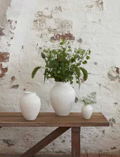 Knabstrup Keramik Vaser & Urtepotteskjulere>Knabstrup, vase, riller hvid, 12,5 cm