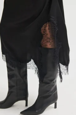 Hot Lacia Skirt Dame Fest