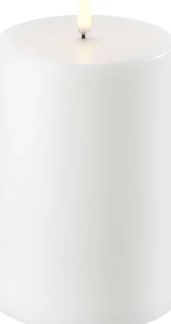 Discount LED Pillar Candle - Nordic White - 10,1 x 15 cm Elektriske Julelys