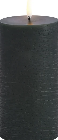 Clearance LED pillar candle, Pine green, Rustic, 7,8 x 15,2 cm 4/24 Elektriske Julelys