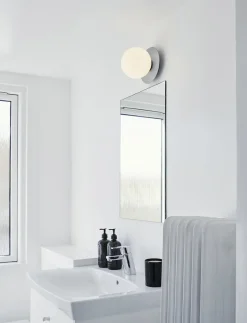 Liila 1 Medium IP44, light silver / opal-Nuura Discount