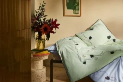 Juna Sengetøj & Lagner><noscript><img width=