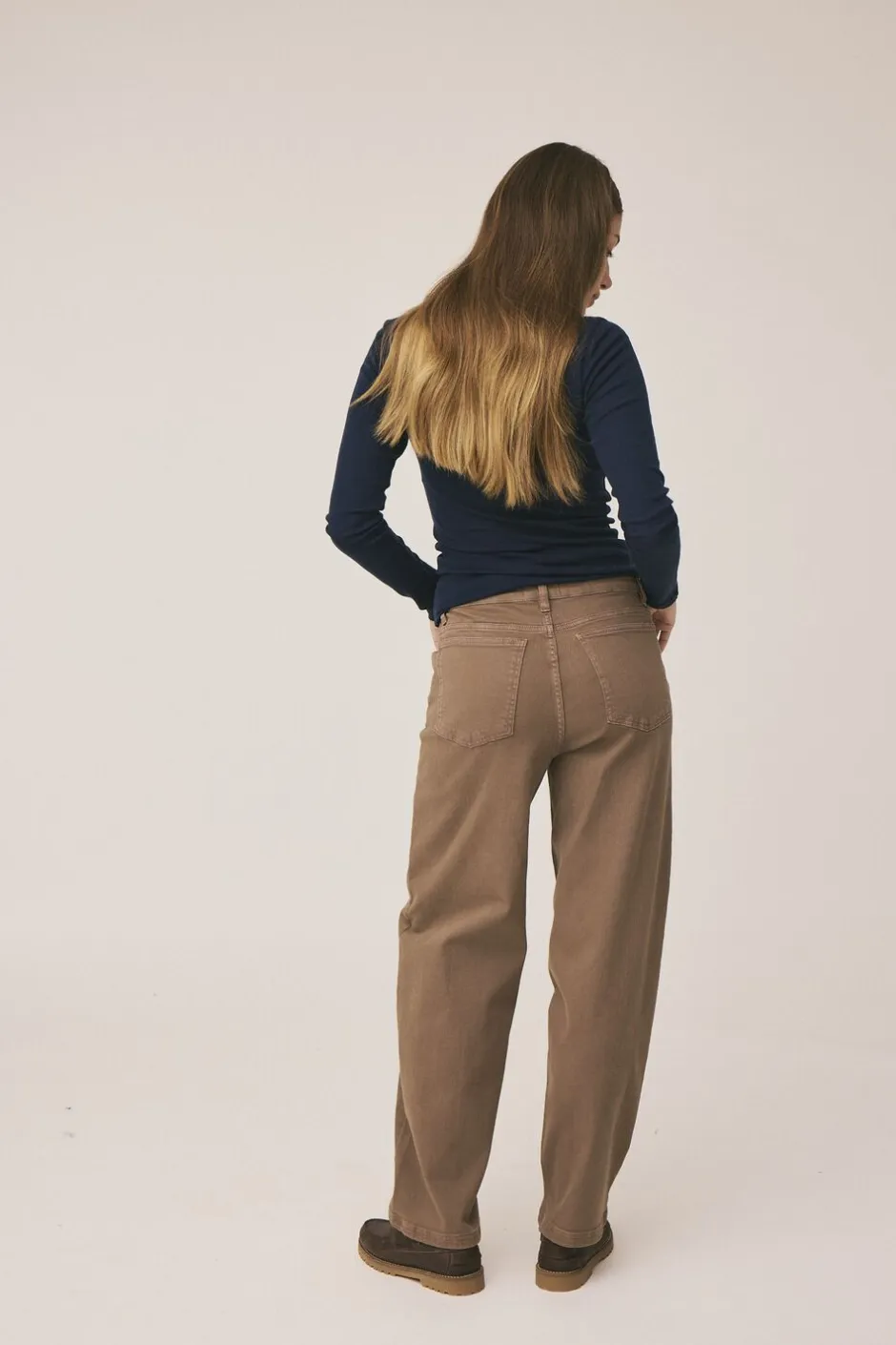 Dame Magasin du Nord Collection Jeans>Lova M125 Barrel bukser - Økologisk bomuld GOTS