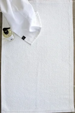 Love Bath Mat-Himla New