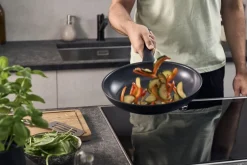 Madura Plus Ceramic Stegepande, 28 cm, Aluminium, Titanium f-Zwilling Best