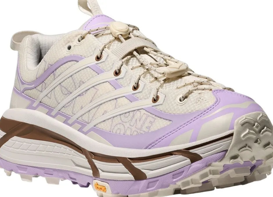 Mafate Three2 Wordmark-HOKA Hot