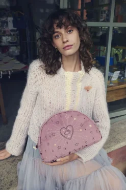 Dame Maanesten Toilettasker><noscript><img width=