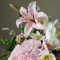 Hot Milkshake Kunstige Blomster & Træer