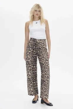 NARA-Baum und Pferdgarten Clearance