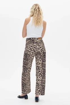 NARA-Baum und Pferdgarten Clearance