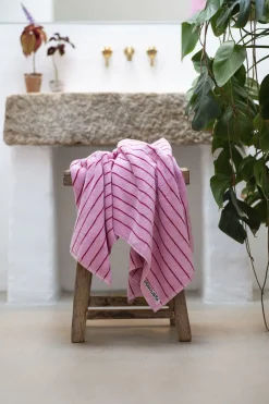 Online Naram Bath Towel Håndklæder