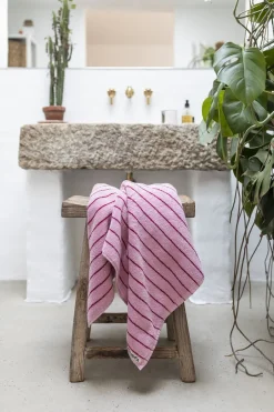 Online Naram Bath Towel Håndklæder