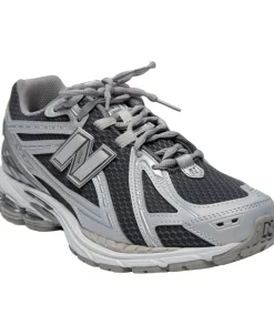 Outlet 1906R Sneakers