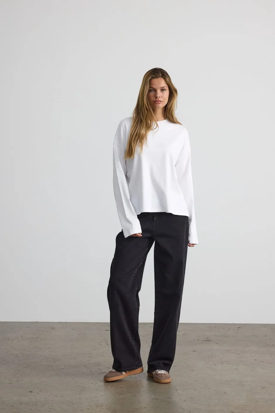 Dame Noisy may T-Shirts & Toppe>NMMOCCA L/S REGULAR FIT TOP JRS FWD