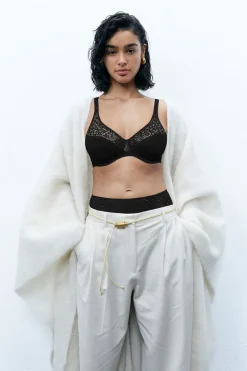 Norah Covering molded bra-Chantelle Sale