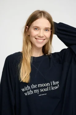 Dame moshi moshi mind Sweatshirts & Sweatpants>november sweat