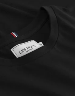 Les Deux T-Shirts><noscript><img width=