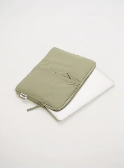 Dame Ölend Tech Covers>Padded Laptop Sleeve