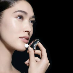 Clarins Hudpleje-Tilbehør>Precious L'Outil 3-in-1 Facial Massage Tool