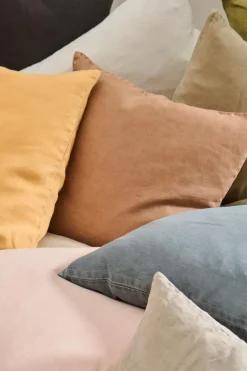 Ib Laursen Puder>Pude camel